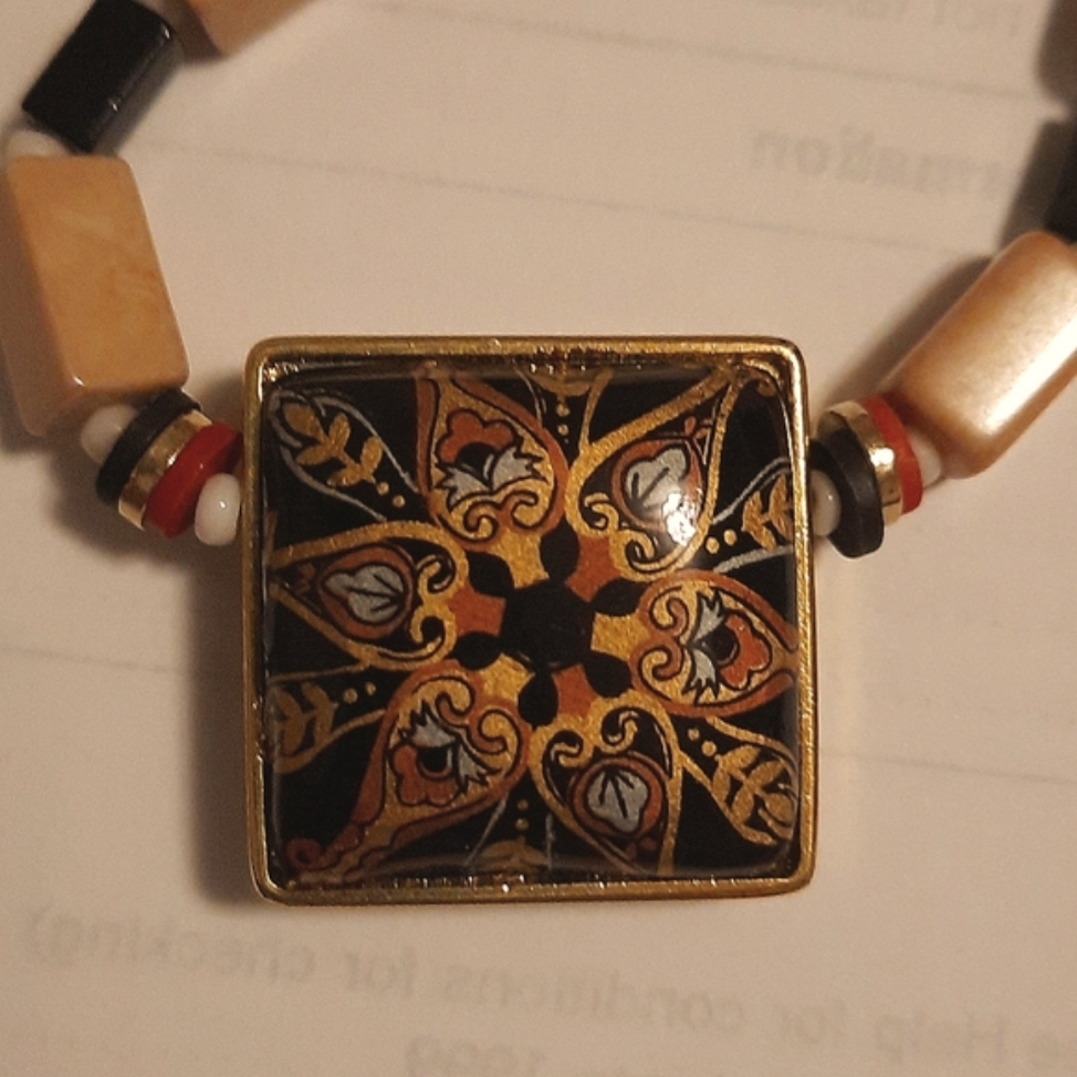 Enamel Benders Necklace 27$